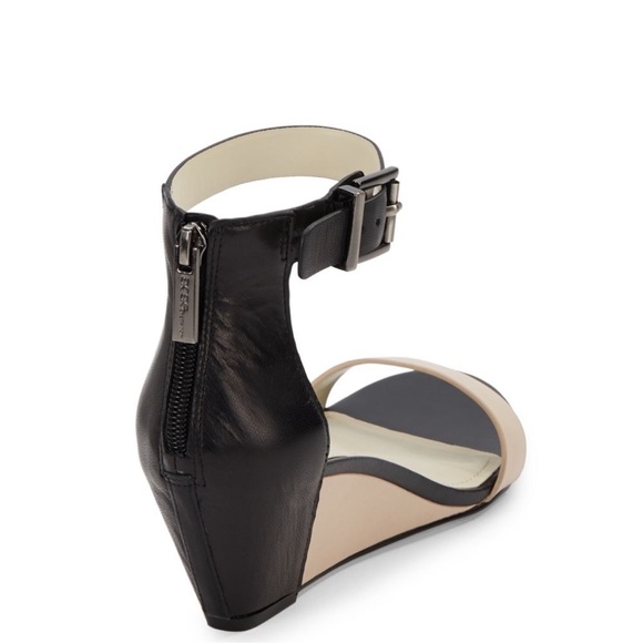 BCBG Vincent Two-Tone Wedge Sandals Nude Black Size 8.5 - Picture 7 of 13